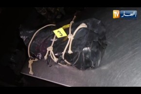 تمديد الدورة البرلمانية .. حكومة جديدة .. محليات في الأفق .. صيف ساخن سياسيا