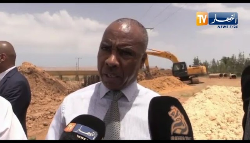 والي غليزان..   تسطير مشاريع مهمة لمواجهة تذبذب التزويد بماء الشروب خلال هذه الصائفة بعد بلديات