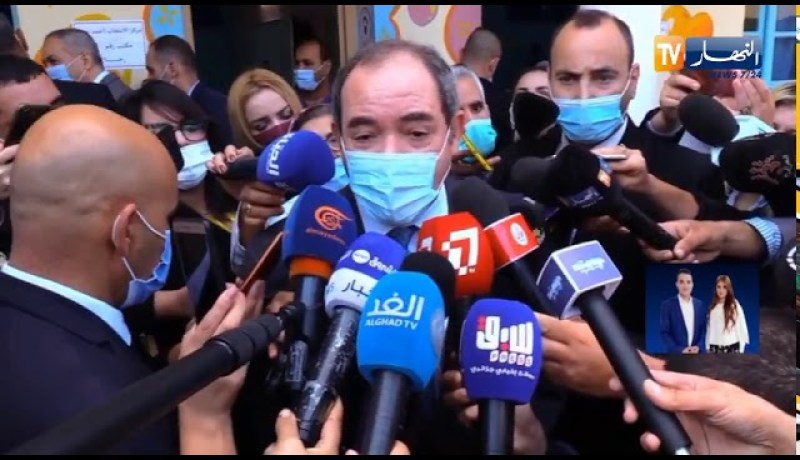 وزير الخارجية صبري بوقادوم: الدستور.. مفتاح يفتح الباب للجزائر الجديدة