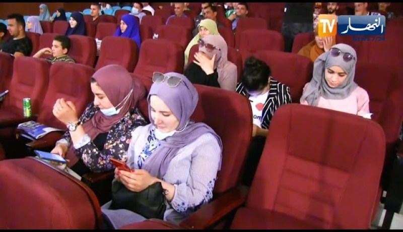 جيجل: رئيس حزب جيل جديد ينشط تجمعا شعبيا