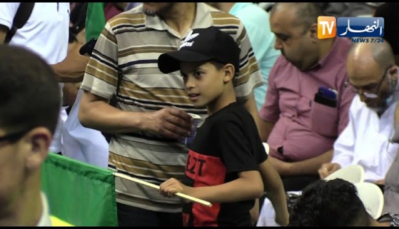 تشريعيات: حضور لافت للأطفال خلال التجمع الأخير لحركة مجتمع السلم