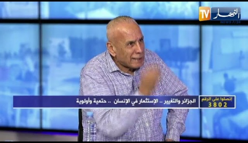 رشيد أمقران: على الجزائريين إستعمال ذكائهم للنجاح والتخلص من عقلية  “عندنا دراهم البترول والغاز”