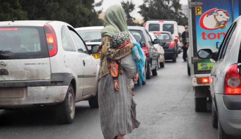 العدالة تمنع متسوّلة في تيبازة من الإقامة في إقليم العاصمة 5 سنوات!