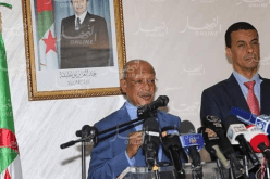 زوخ يتفقد العديد من المشاريع المدرسية بالعاصمة