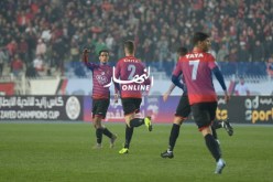 بالصور.. سوسطارة تنهي الشوط الأول لصالحها أمام المريخ