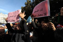 تكتـل النقابات يفشل في بلوغ البرلمان ويكتفي بساحة البـريد المركزي