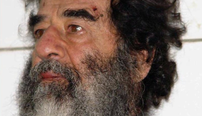 صدام في تسجيل صوتي: ''ما أزال حيا''