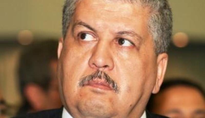 سلال يؤكد استعداد قطاعه منح الصفقات بالتراضي لفائدة المؤسسات العمومية
