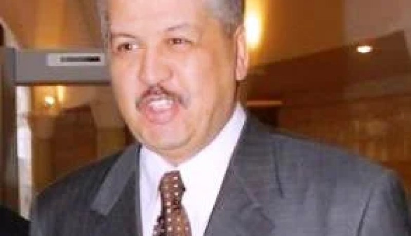 سلال يحذر الشركات الأجنبية من التأخر في إنجاز المشاريع