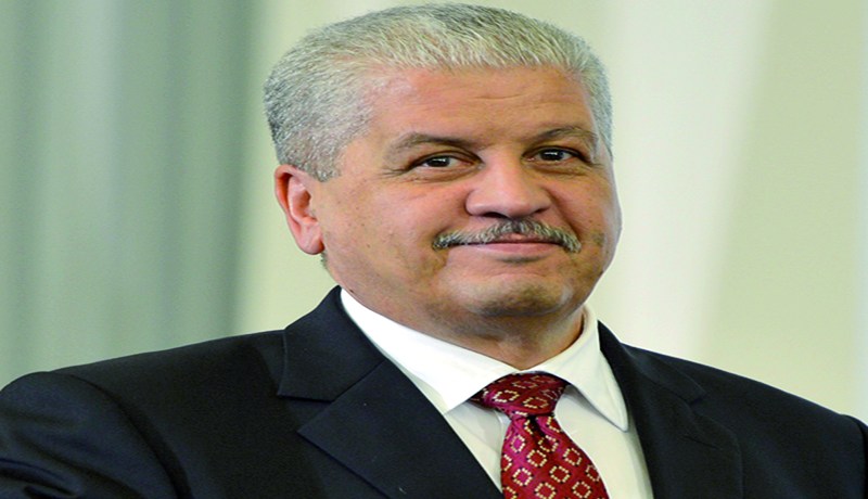 سلال يتجاهل عين صالح
