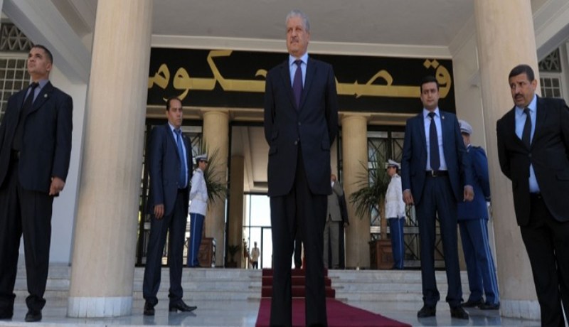 وزراء سـلال يتنازلون عن 10 ℅ من رواتبهم