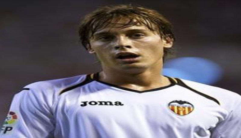 كناليس لاعب فالنسيا: لا أريد تحديد موعد لعودتي