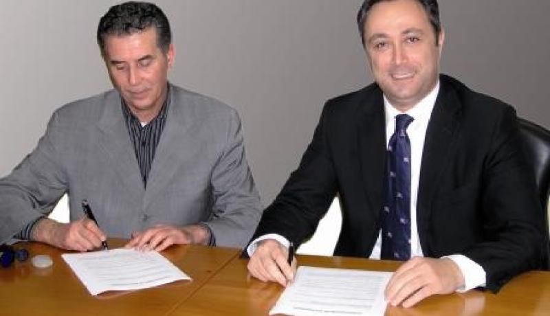 نجمة فأل خير على وفاق سطيف الذي افتك لقب بطل اتحاد شمال إفريقيا لكرة القدم