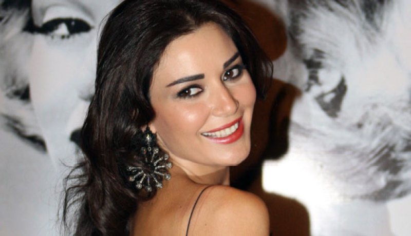 سيرين عبد النور تطلق ألبوماً جديداً