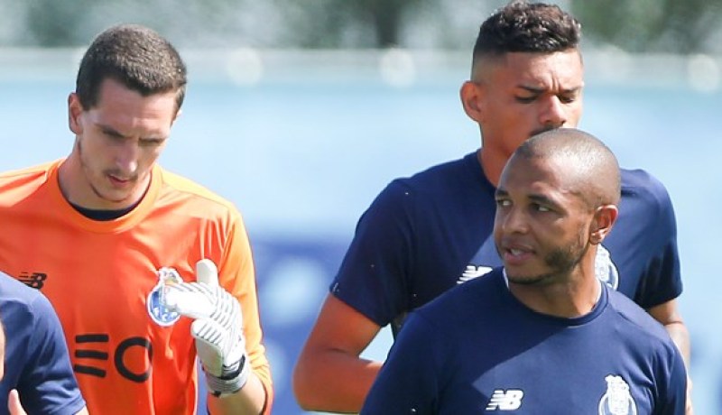 براهيمي يشفى ويعود إلى تدريبات بورتو