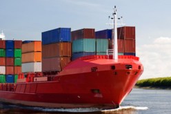 فتح النقل البحري والجوي أمام الخواص للبضائع فقط