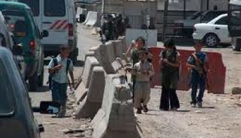 مجهولون يخربون سيارات فلسطينية في القدس الشرقية