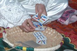 توقيف أربع مشعوذات احتالتا على صاحبة محل للحلاقة بتلمسان