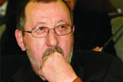 كشف عن المصادقة عن 12 قانونا خاصا.. عبد المجيد سيدي السعيد لـ”النهار”:”الحكومة ترصد ميزانية الزيادة في أجور الموظفين في قانون المالية التكميلي لسنة 2009″