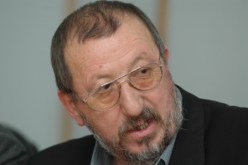 انعقاد الثلاثية في 28 ماي لتقييم ملفات التقاعد والتعاضديات والمنح العائلية