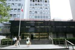 نقابة المحامين الجزائريين ترفض مرافعة المحامي الفرنسي على “بن يمينة”