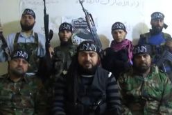 مسلحون يحذرون باقتحام بلدتين مسيحيتين في ريف حماة السوريا