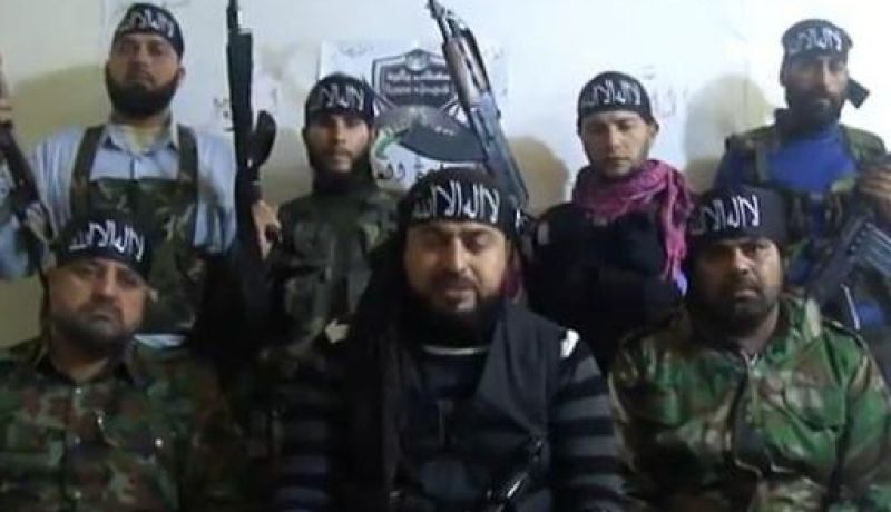 مسلحون يحذرون باقتحام بلدتين مسيحيتين في ريف حماة السوريا