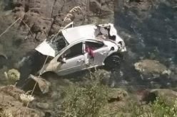بالصور قتيل وشخصان في حالة خطيرة إثر إنحراف سيارة في كولو بسكيكدة