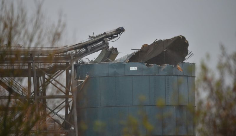 بريطانيا: إنفجار ضخم في مستودع قرب مدينة برستل