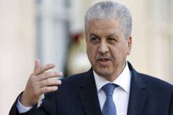 سلال يستقبل وزير الشؤون الخارجية والعلاقات التجارية الخارجية المجري