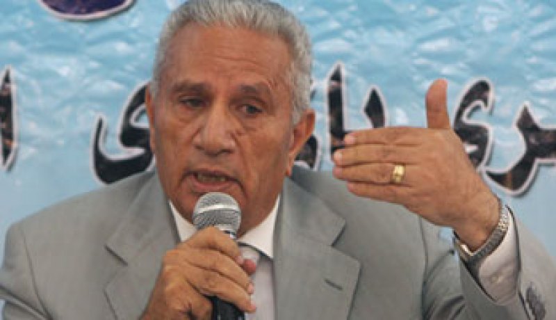 إخلاء سبيل المحاميين  المصريين المحتجزين بمدرسة السلام بعد اتصال السعيد بالمرسى