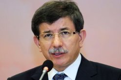 أوغلو: نساعد السوريين ولا نفرق بين سنى وشيعى أو علوى