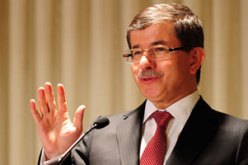 أوغلو: الاعتراف بفلسطين واجب على الإنسانية وليس منة من أحد