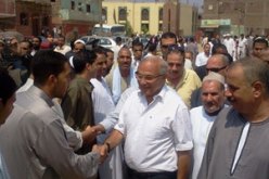 أنصار حملة شفيق يتعدون بالضرب على مؤيدى مرسى بأسيوط