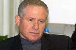 ديختر يدعو لحرب جديدة على غزة لردع الصواريخ