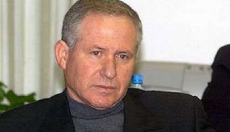 ديختر يدعو لحرب جديدة على غزة لردع الصواريخ