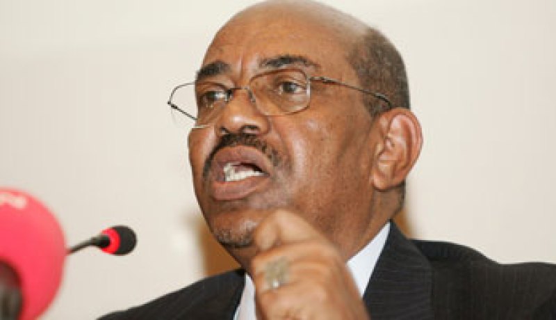 الرئيس السودانى يهدد معارضيه: لن نسمح بزعزعة أمن الوطن والمواطن