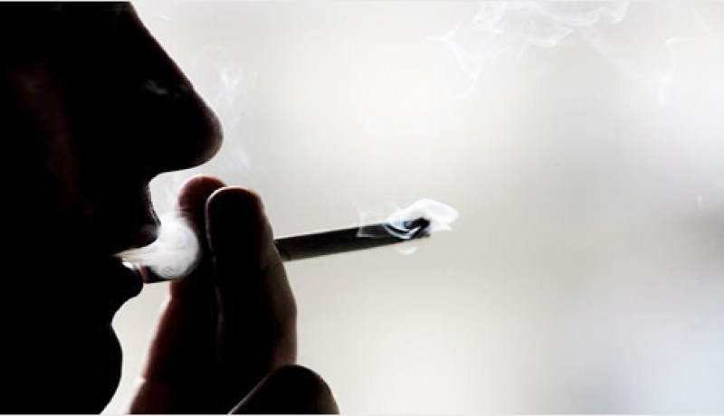 إقلاع الفقراء عن التدخين أصعب بخلاف الأغنياء