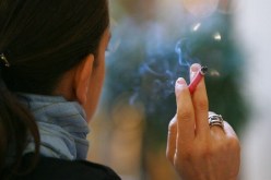 ستة بالمائة من الجزائريات يدخنن