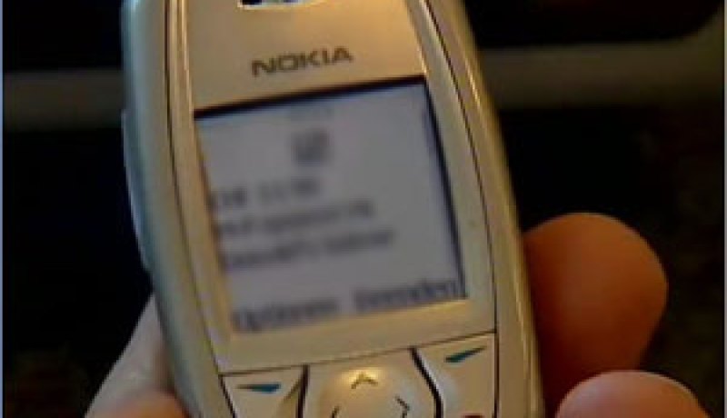 الجزائريون يرسلون أكثر من 6 ملايين SMS يوميا