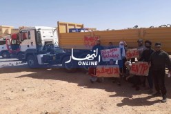 بالصور..وقفة احتجاجية للشباب البطال أمام عتاد شركة “Entp سوناطراك “بتندوف