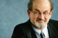 ضجة حول مشاركة سلمان رشدي في مهرجان أدبي بالهند