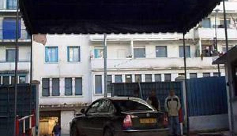 اعتصام أزيد من 200 عائلة مستفيدة من سكنات سونلغاز ببن عكنون