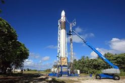 نجاح عملية إطلاق الصاروخ “سبايس إكس فالكون 9” الجديد