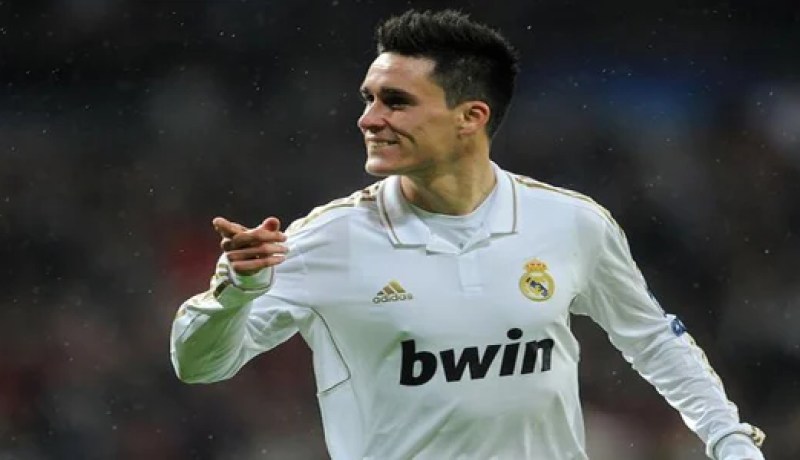 مانشستر يونايتد يرغب بضم لاعب الريال كايخون