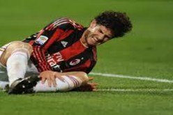 باتو يغيب أسبوعين عن ميلان بسبب الإصابة