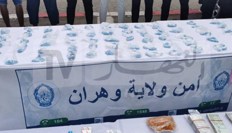 تفكيك شبكة إجرامية دولية في تهريب الاكستازي بوهران (صور)