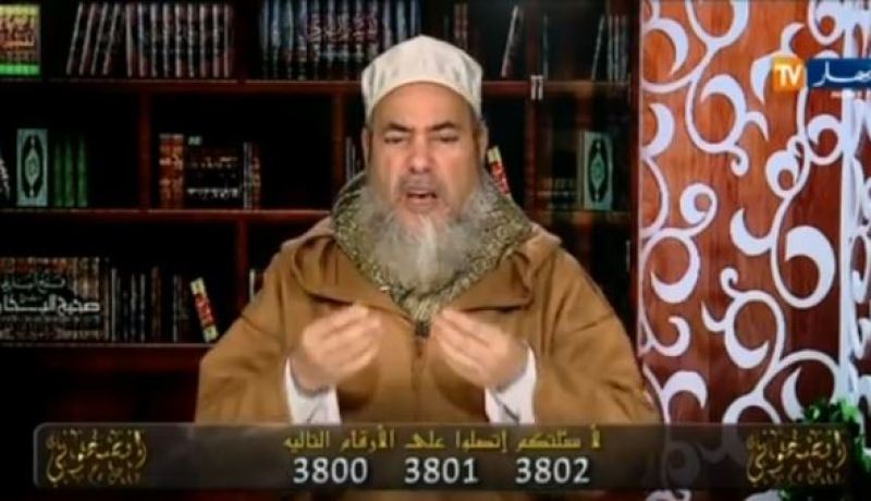 الشيخ شمس الدين يرد على الإمام الذي حرم تشغيل النساء