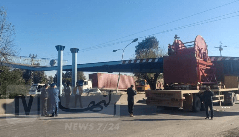 عنابة.. إنهيار ممر علوي خاص بالراجلين بالطريق الوطني رقم 16