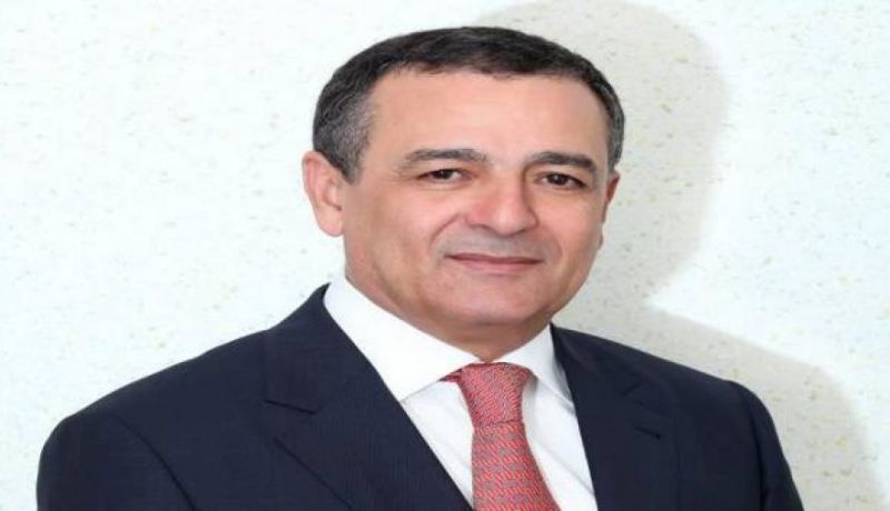 بوشوارب مكلفا بالعلاقات الخارجية والجالية